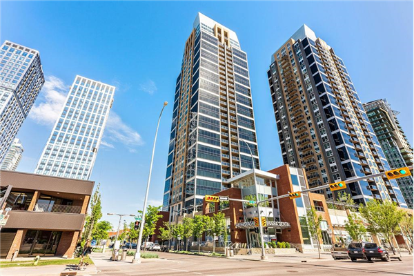 211 13 Avenue SE, Calgary