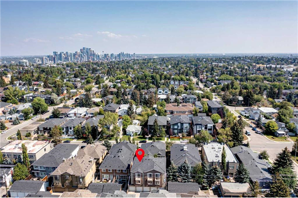 2427 29 Street SW, Calgary
