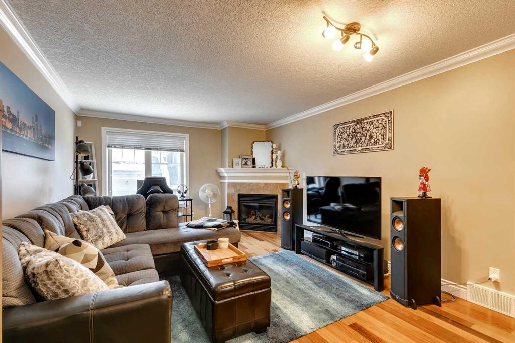 2427 29 Street SW, #2
