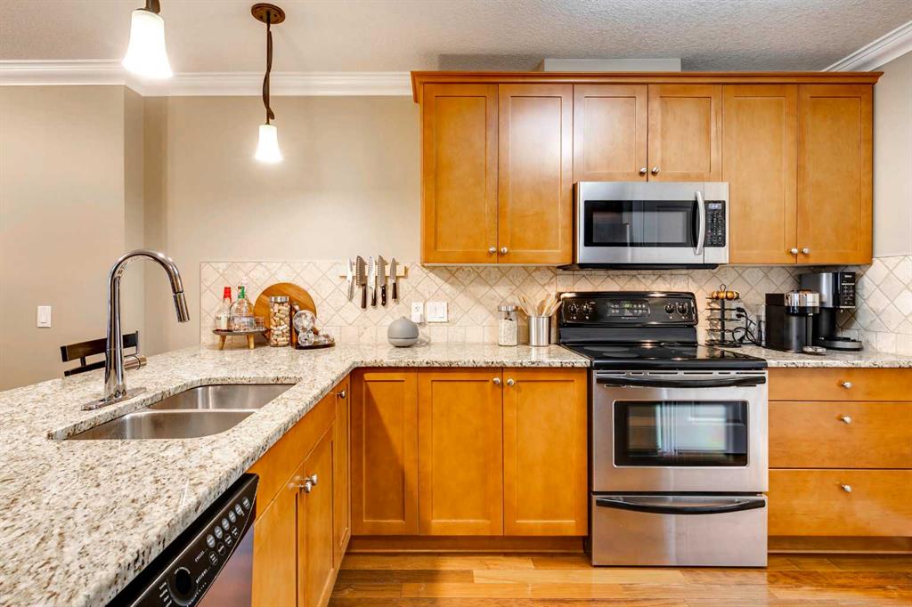 2427 29 Street SW, #2