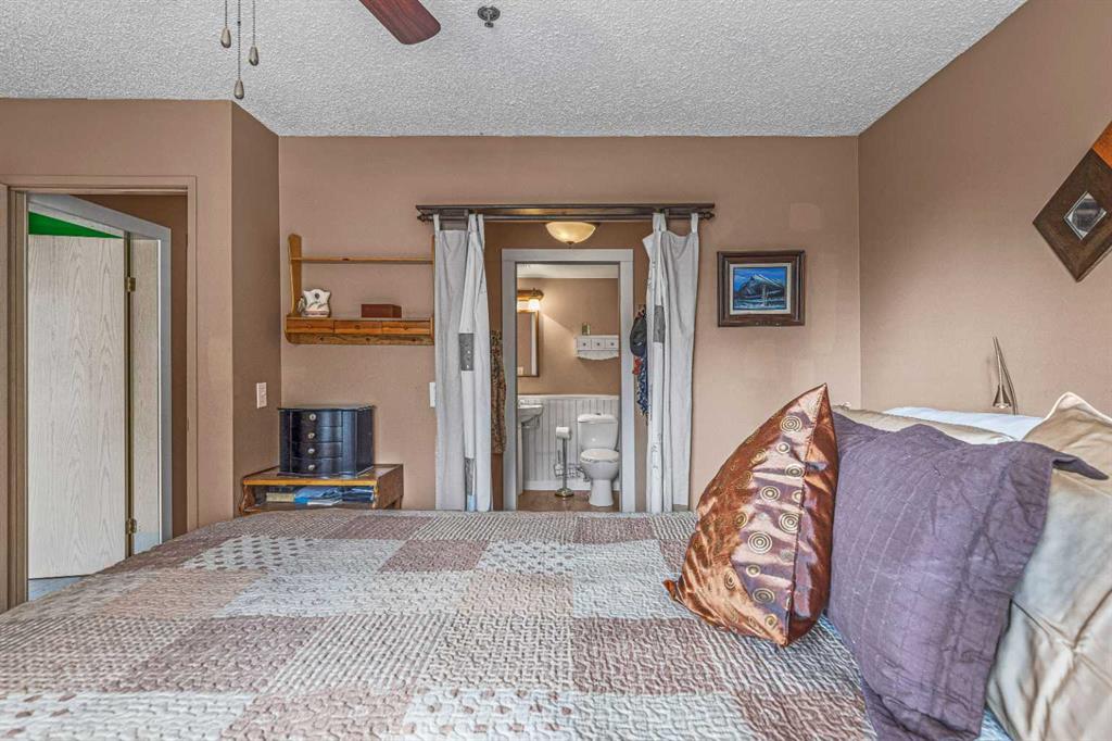 115 Elk Run Boulevard, #104