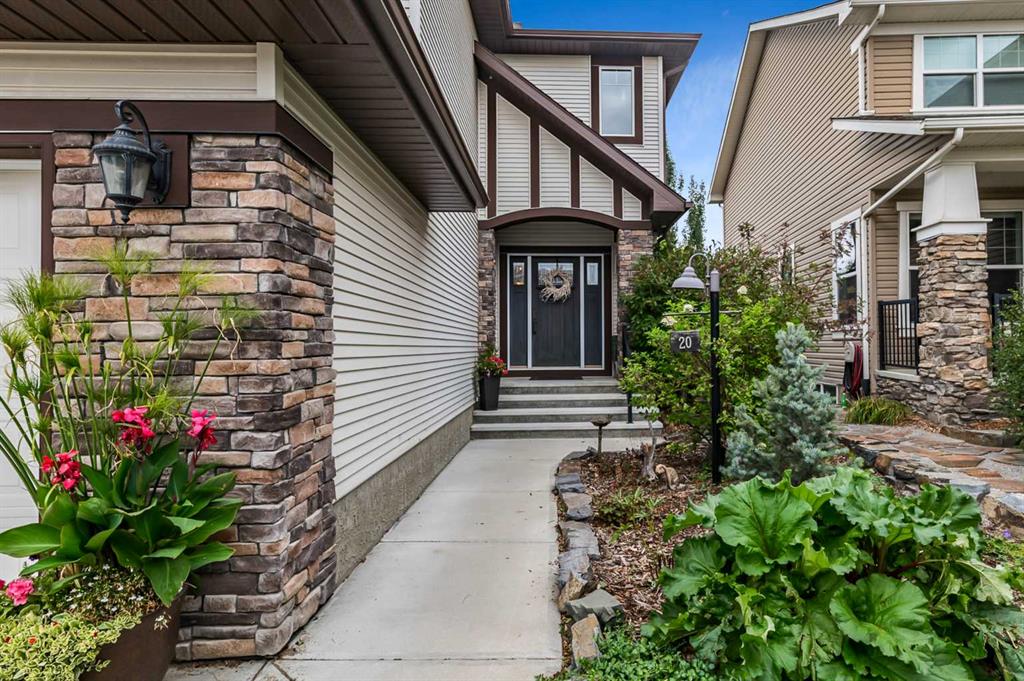 20 Drake Landing Ridge