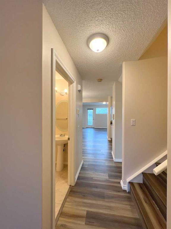 89 Citadel Estates Manor NW