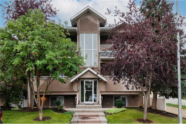 335 30 Avenue NE, Calgary
