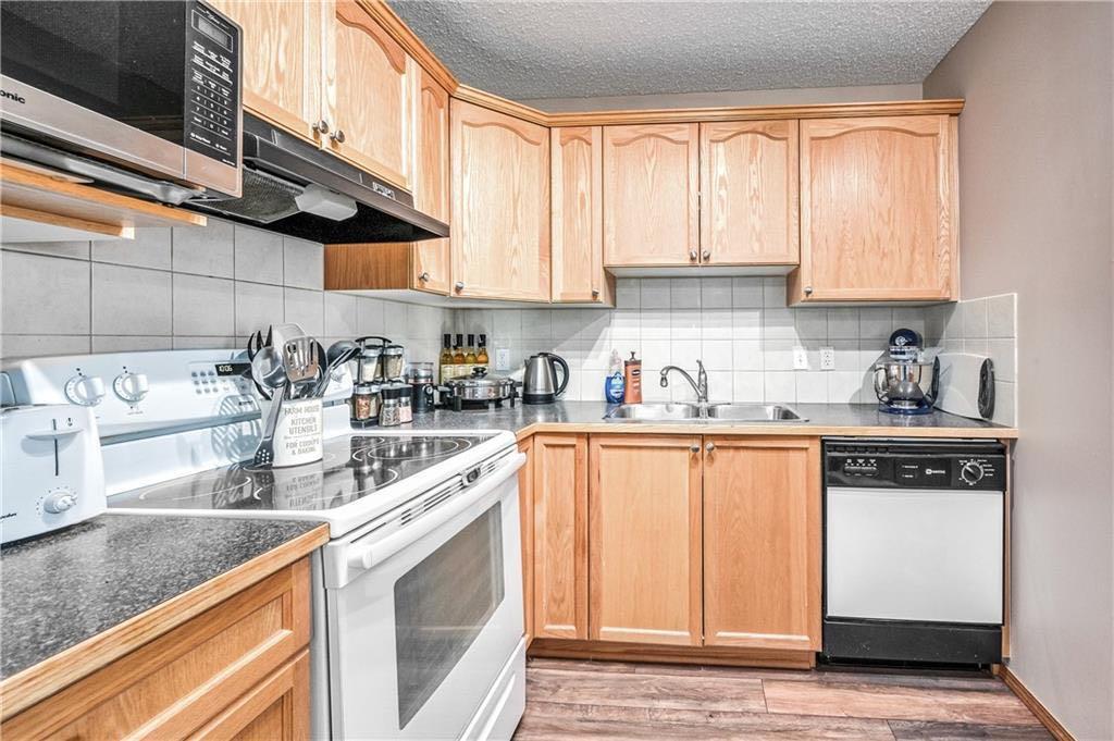 128 Centre Avenue, #201