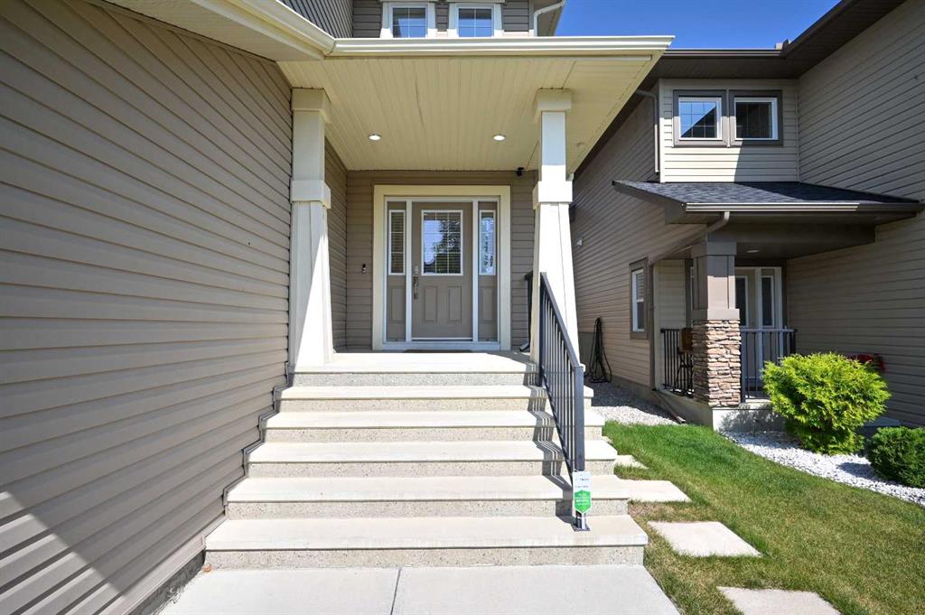 84 Evanspark Way NW