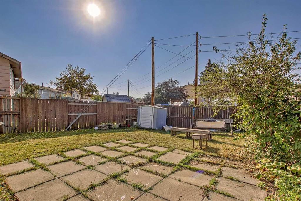 187 Erin Woods Drive SE