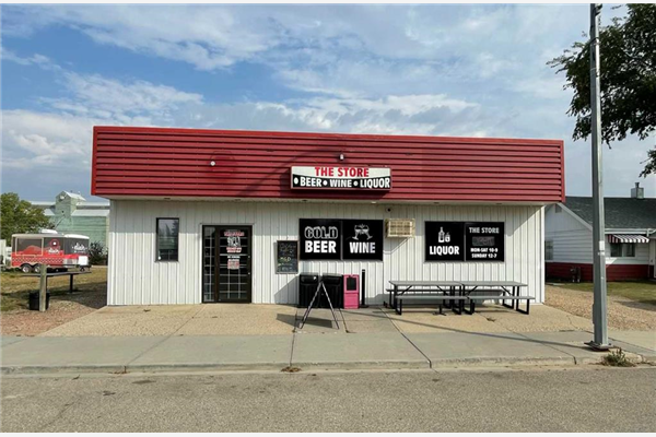 214 Arena Avenue, Trochu