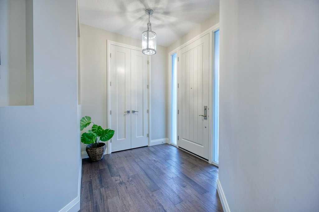 73 Kingsbury Close SE