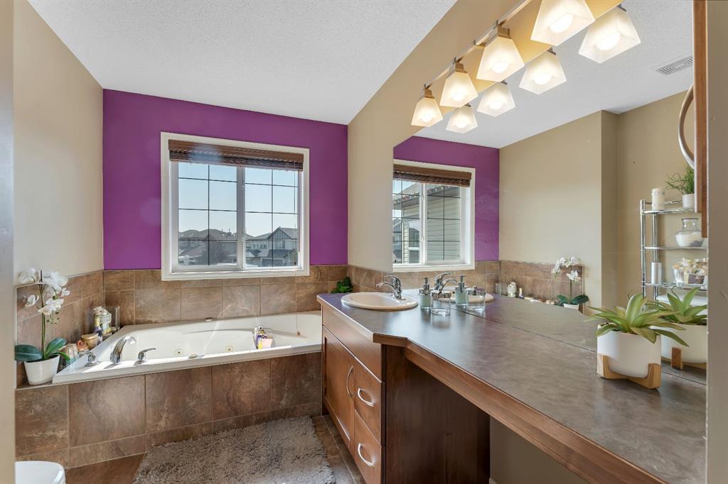 1350 PRAIRIE SPRINGS Park SW