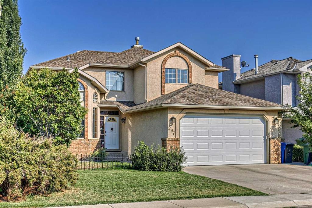 297 LAKESIDE GREENS Crescent