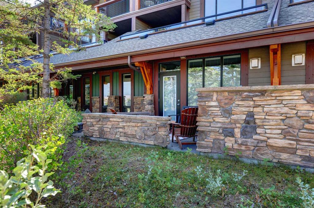 107 Armstrong Place, #212