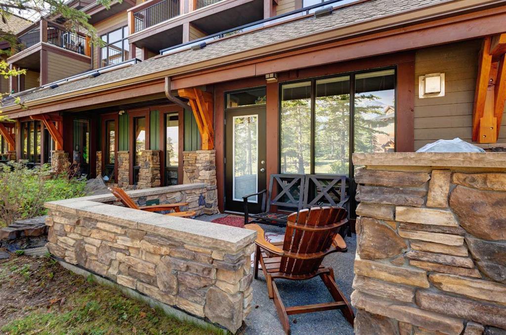 107 Armstrong Place, #212