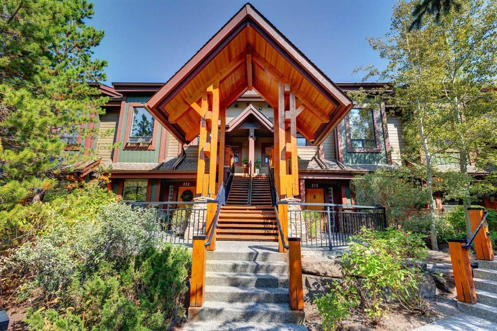 107 Armstrong Place, #212