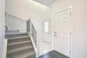 235 Saddlestone Grove NE