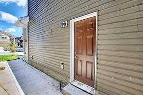 235 Saddlestone Grove NE