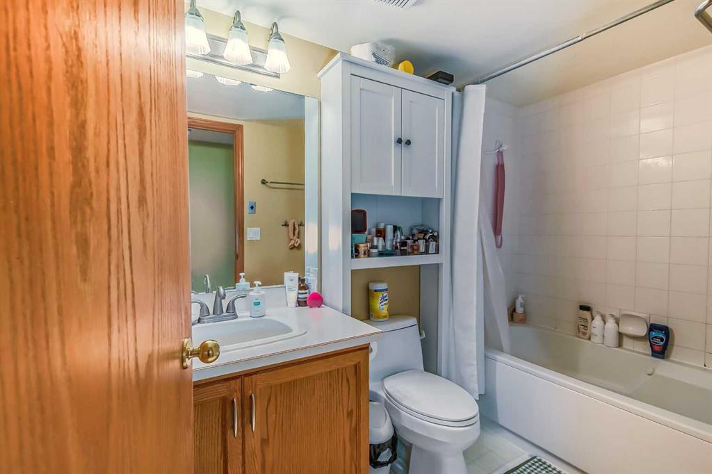 1931 25A Street SW, #201