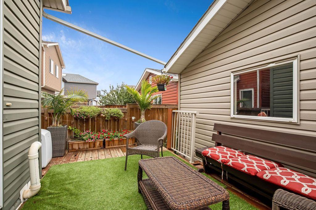 1161 New Brighton Park SE