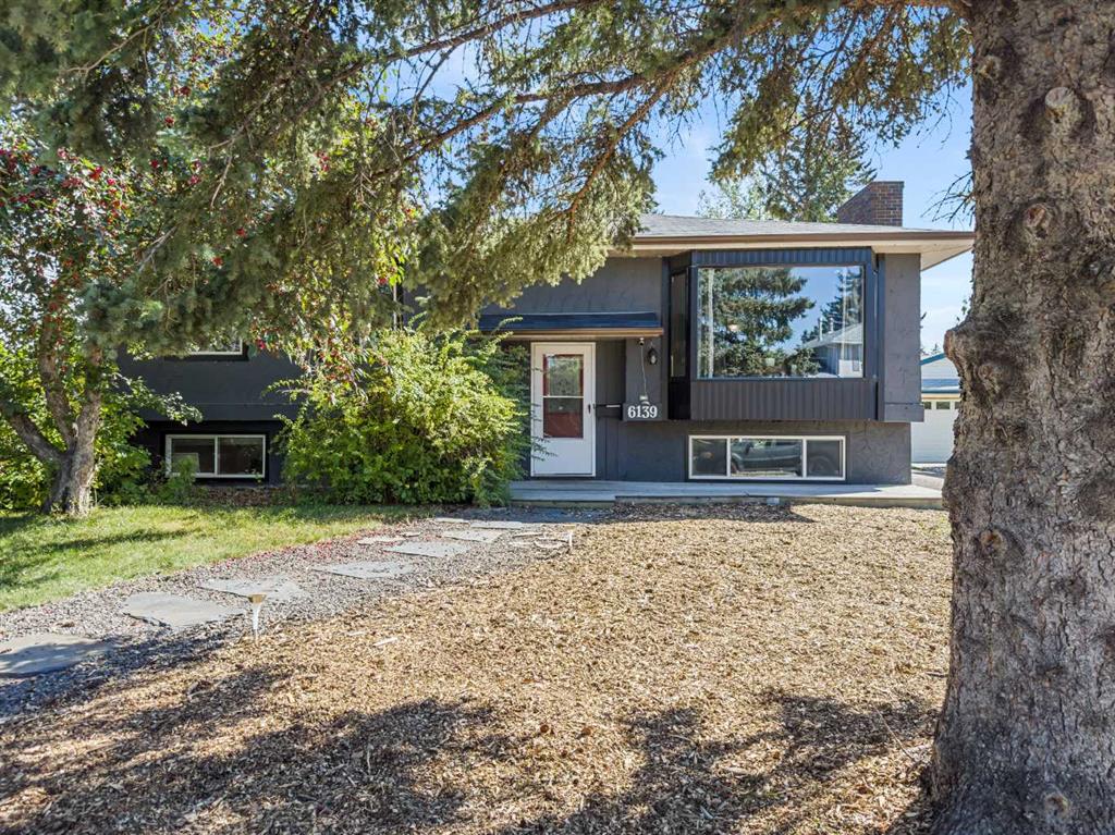 6139 Dalcastle Crescent NW