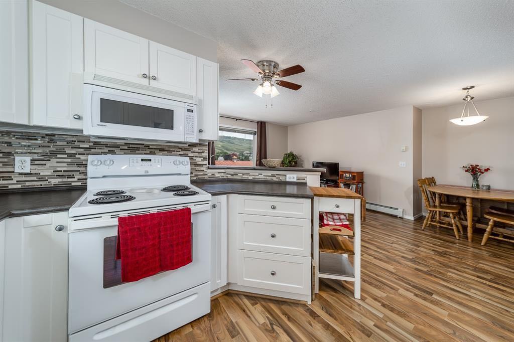 505 Railway Street W, #1320