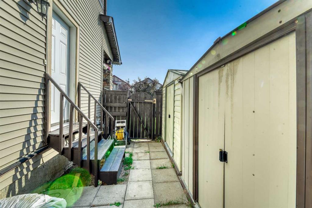 48 Evanscove Heights NW