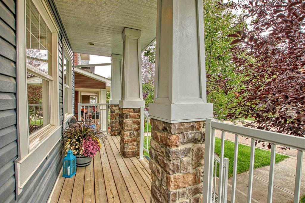 399 Evansdale Way NW
