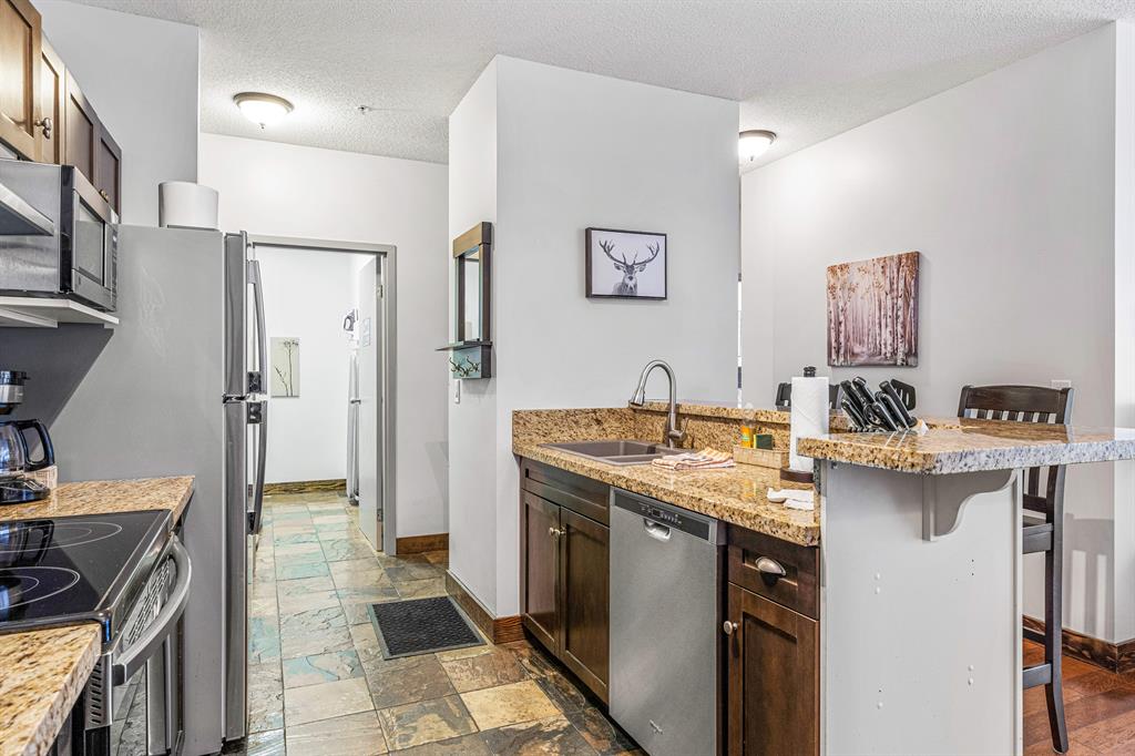 1151 Sidney Street, #306