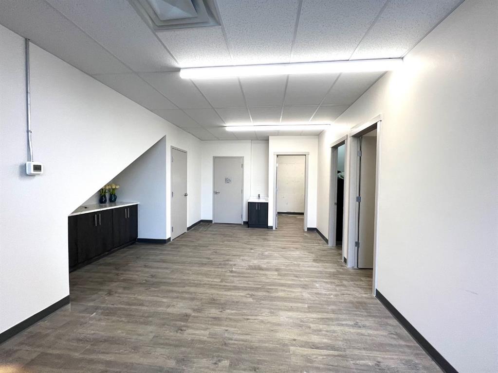 220 Manning Road NE, #1050