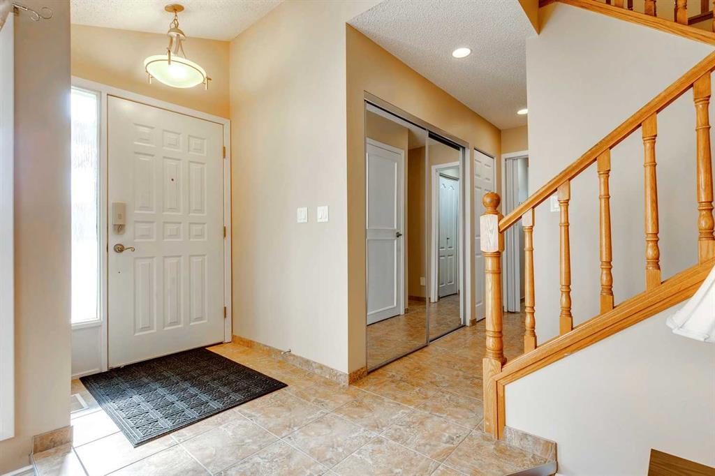 Listing A2078846 - Large Photo # 4