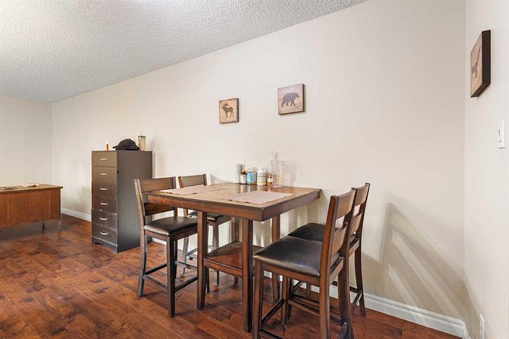 111 14 Avenue SE, #206