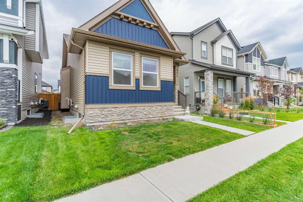 451 Hillcrest Manor SW