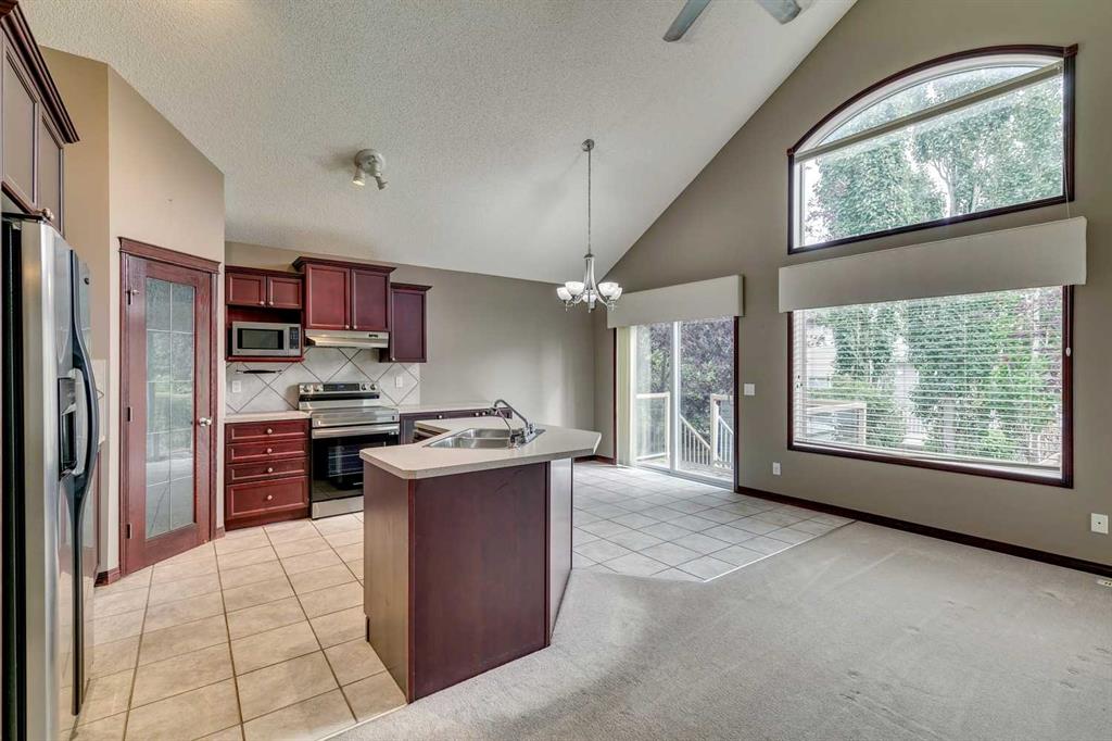 Listing A2079212 - Large Photo # 4