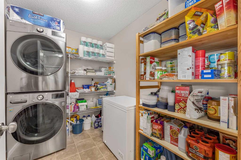 207 Sunset Drive, #406