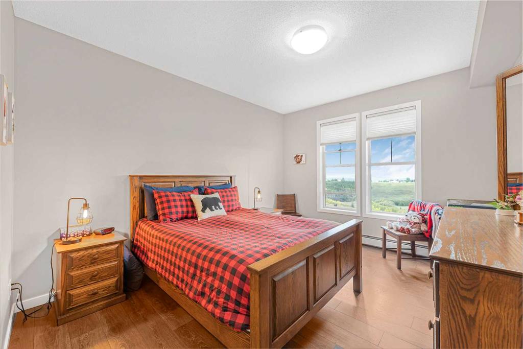 207 Sunset Drive, #406