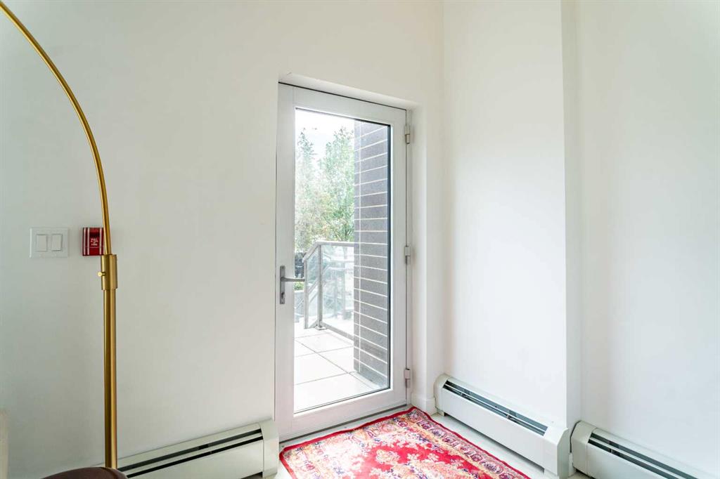 1501 6 Street SW, #102
