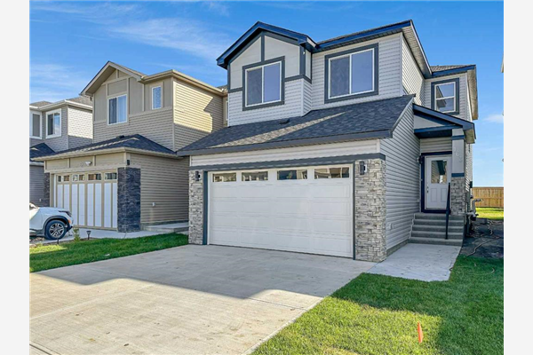 163 Corner Meadows Way NE, Calgary