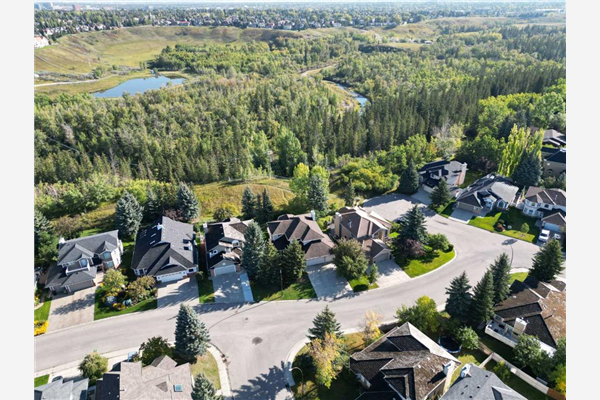 1508 Evergreen Hill SW, Calgary