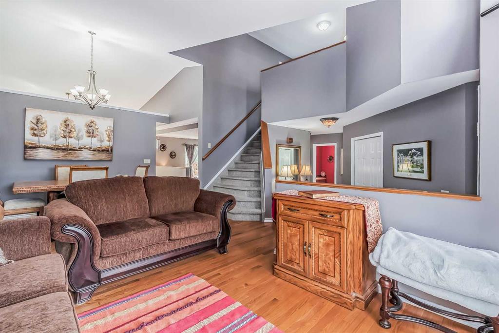 44 Sundown Way SE
