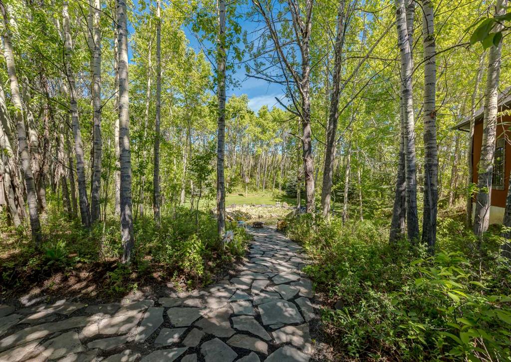 16 Woodland Rise