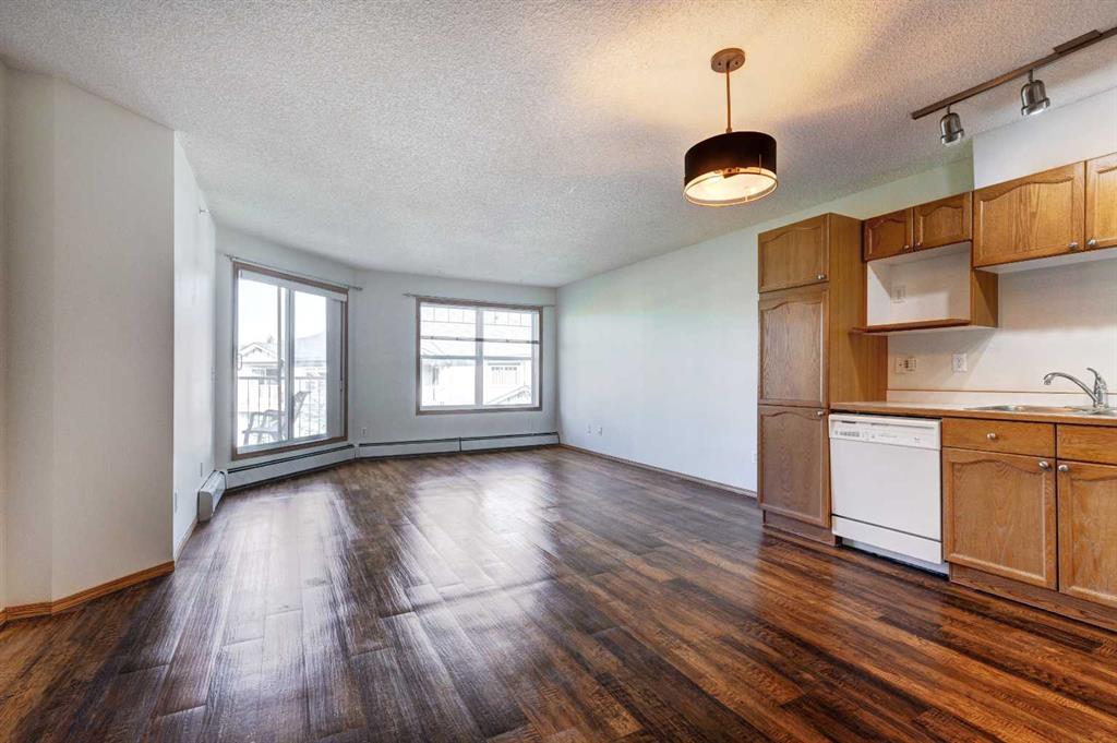 7 Somervale View SW, #304