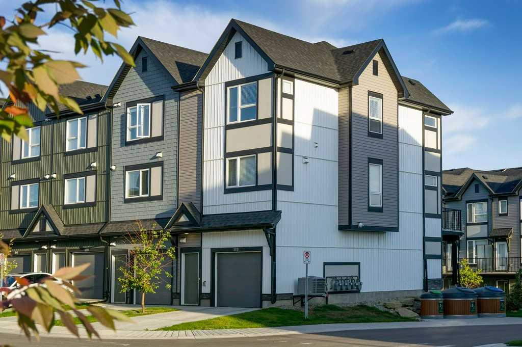 16 Evanscrest Park NW, #110