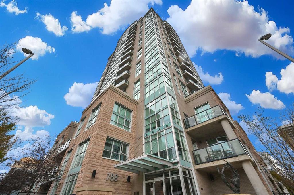 788 12 Avenue SW, #803