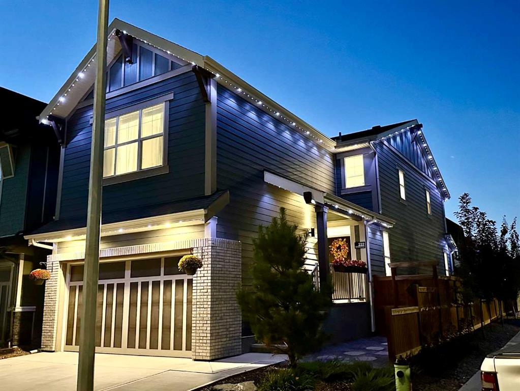 222 Masters Row SE