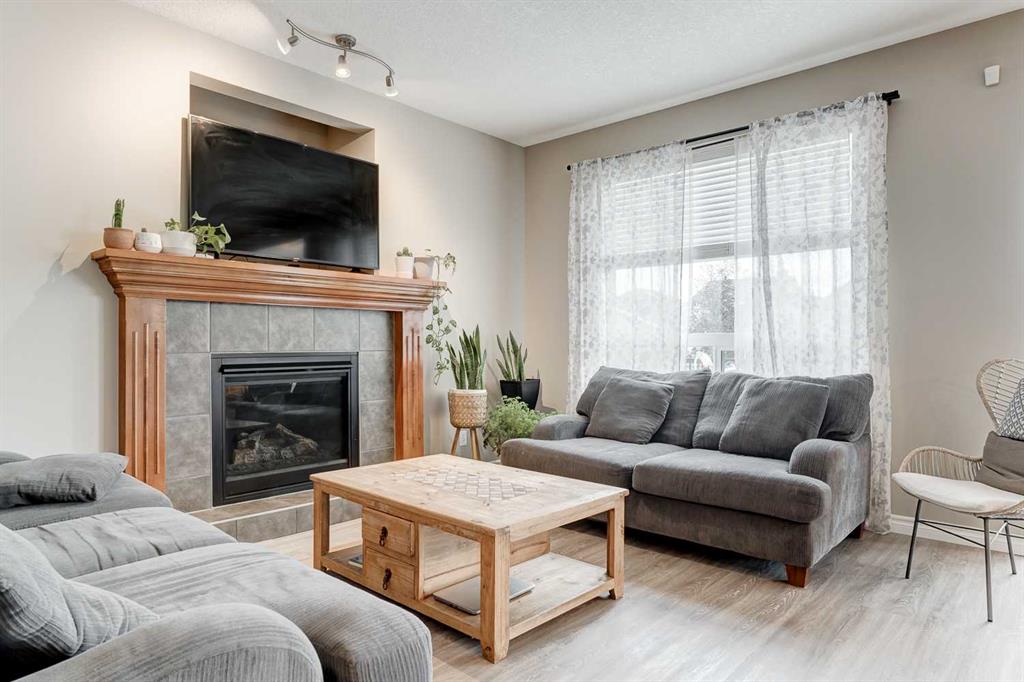 358 Coopers Drive SW