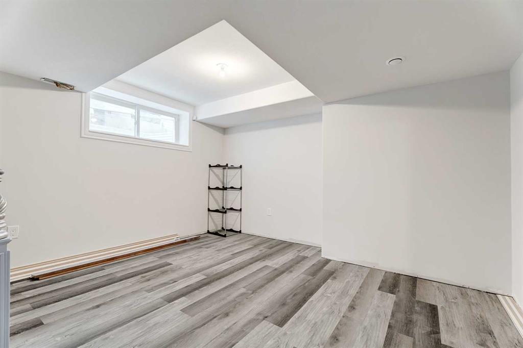 358 Coopers Drive SW