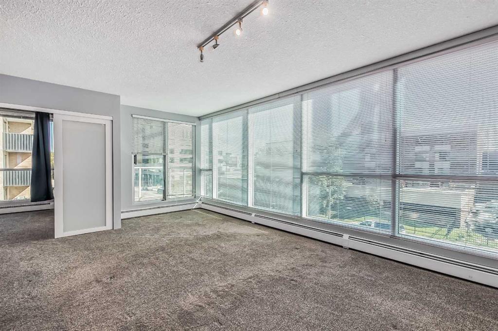188 15 Avenue SW, #204