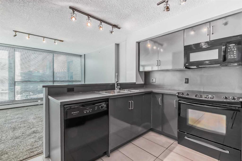 188 15 Avenue SW, #204