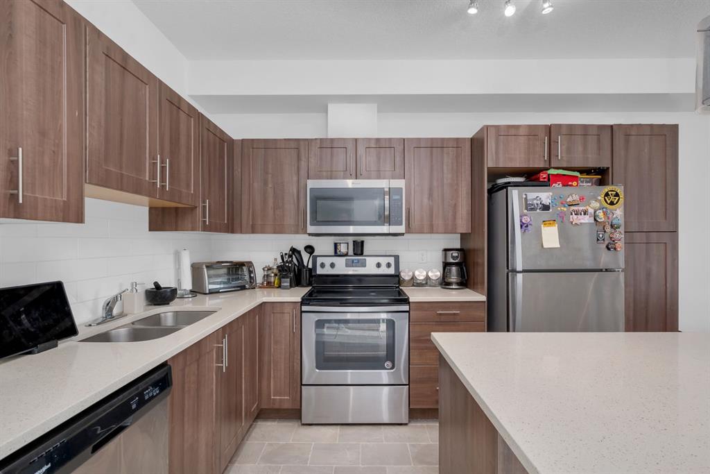 215 Legacy Boulevard SE, #3304