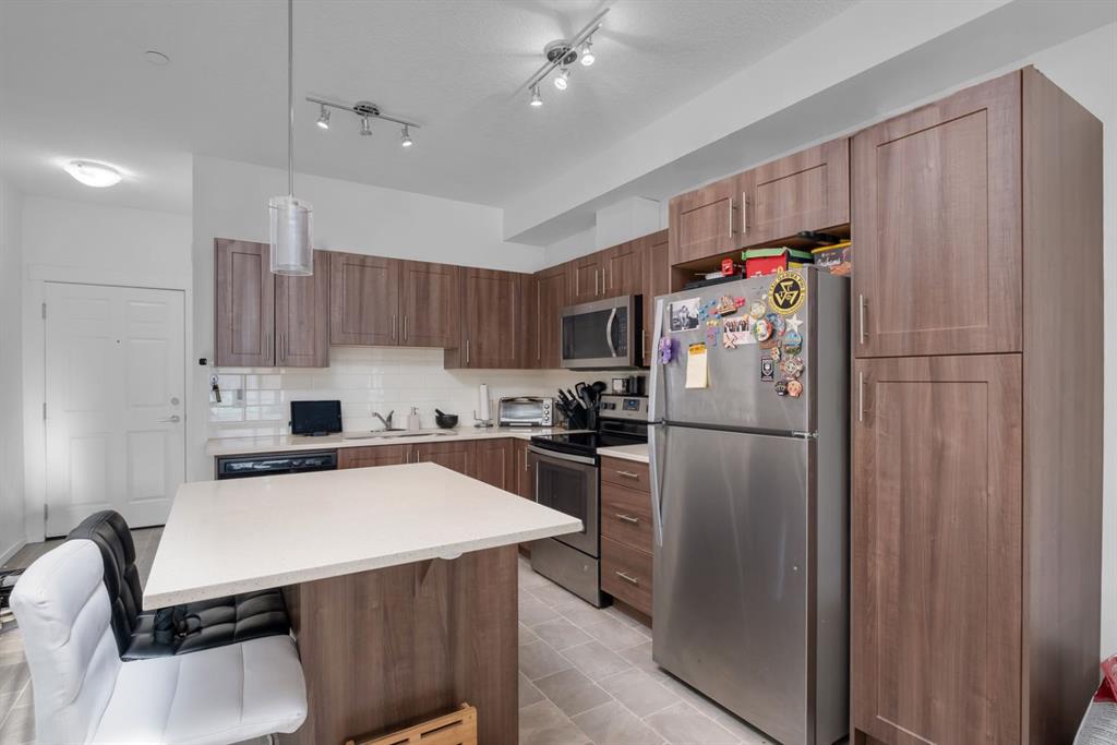 215 Legacy Boulevard SE, #3304