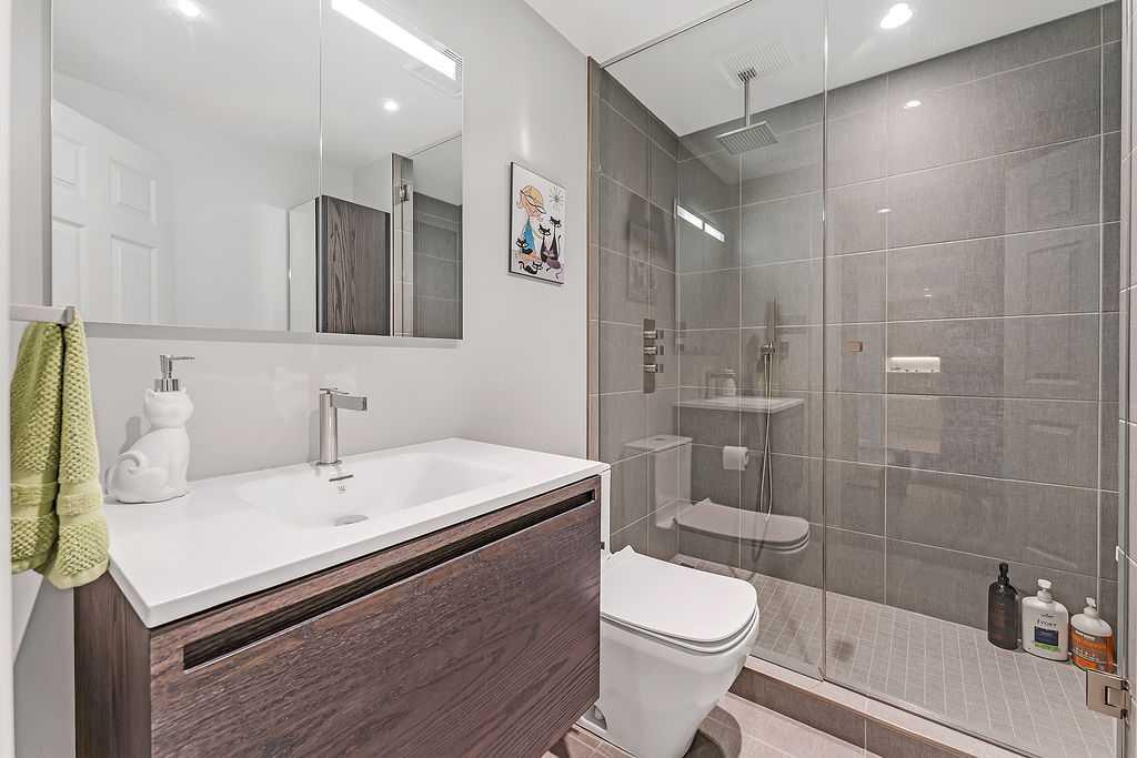 720 13 Avenue SW, #830